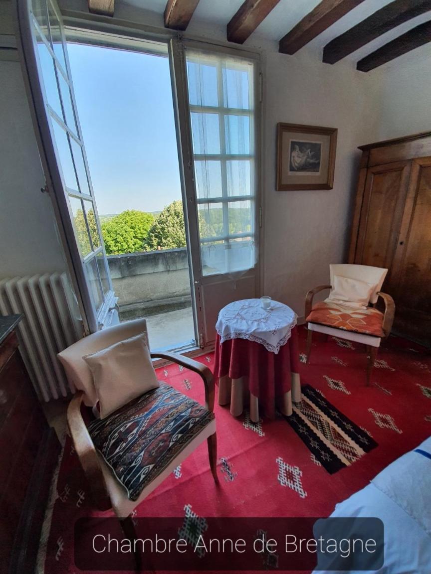 Le Presbytere De La Cite Royale De Loches Habitación foto